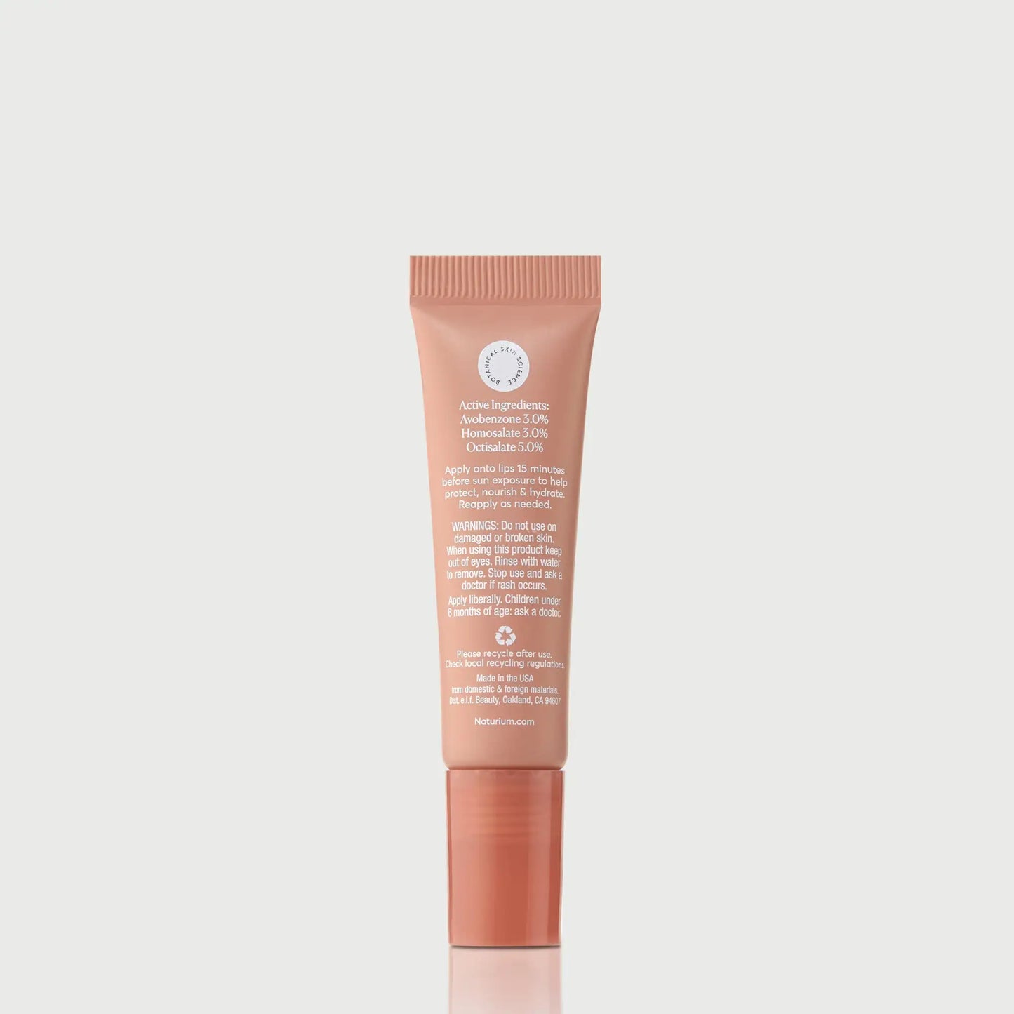 phyto-glow-lip-balm-spf-45-getaway-n5 NATR-10126_PhytoGlow_SPF_Getaway_primary_capon_back_bonebkgd_1.webp