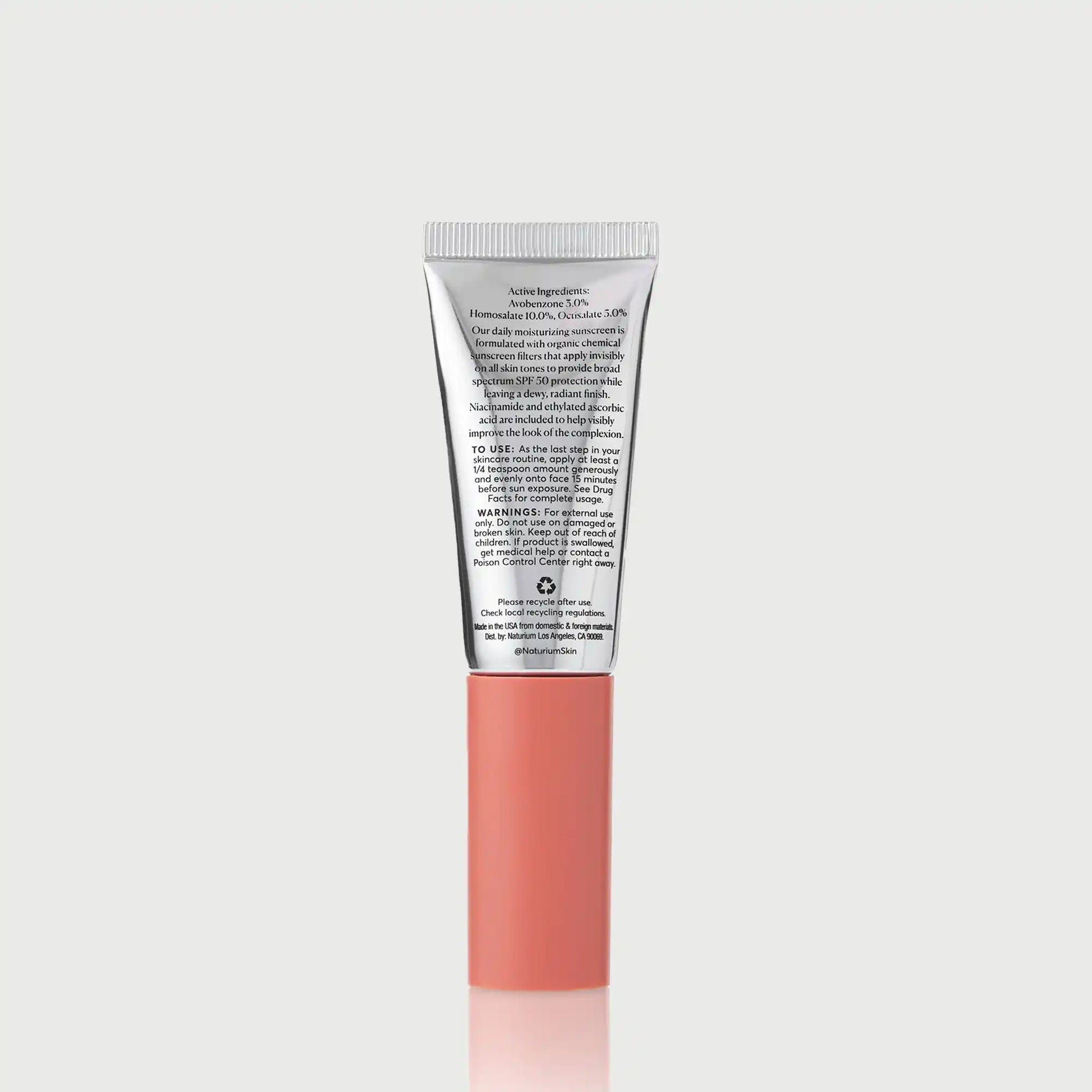 dew-glow-moisturizer-spf-50-travel-size-i1 NATR-10157_Dew-Glow-Moisturizer-SPF-50-Mini_back_capon_bonebkgd_d7cb9bbb-e294-42e2-8d5a-28c73c09b5b5.webp