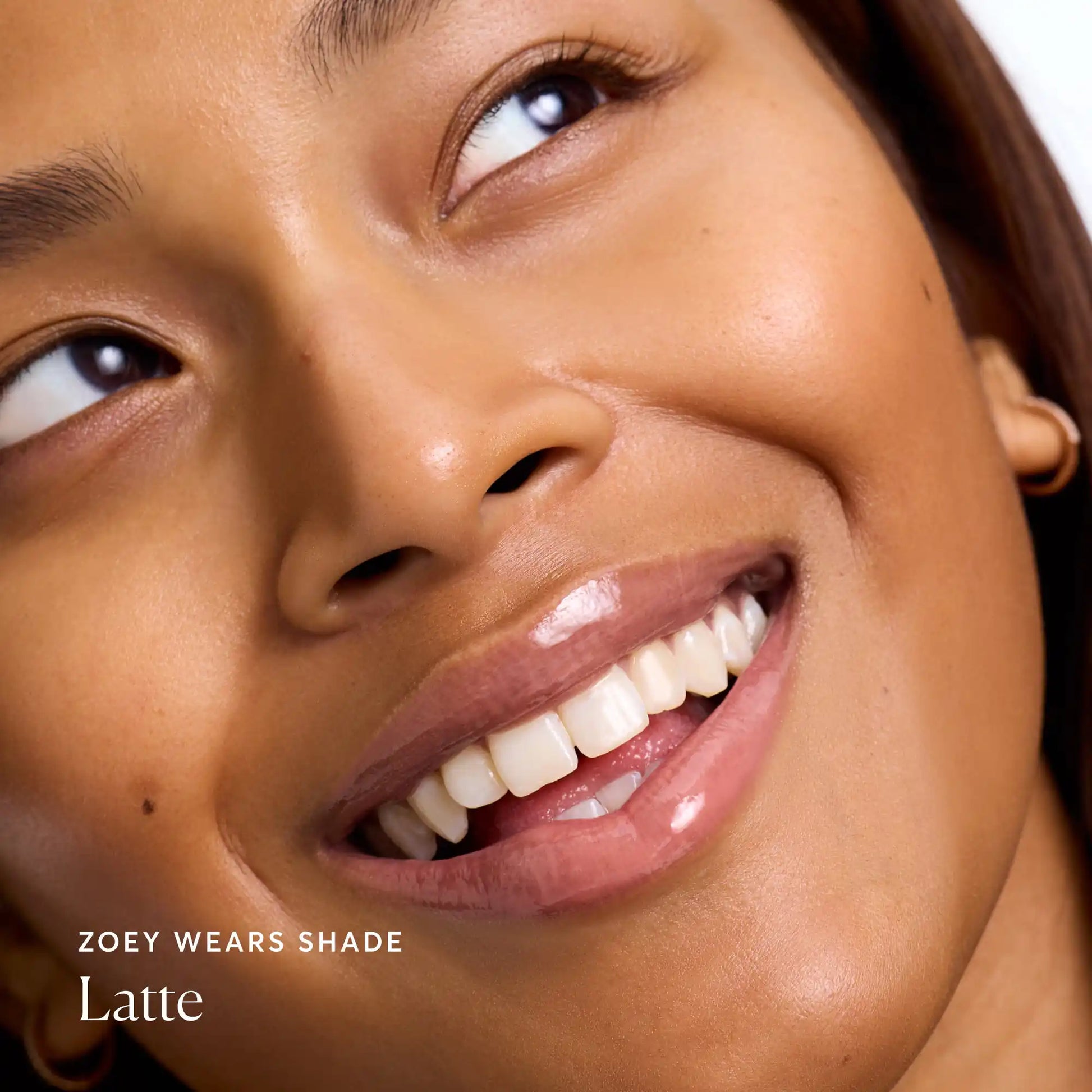 phyto-glow-lip-balm-latte-p1 NATR-60110-Alt-Images-Phyto-Glow-Lip-Balm-Latte-04.webp
